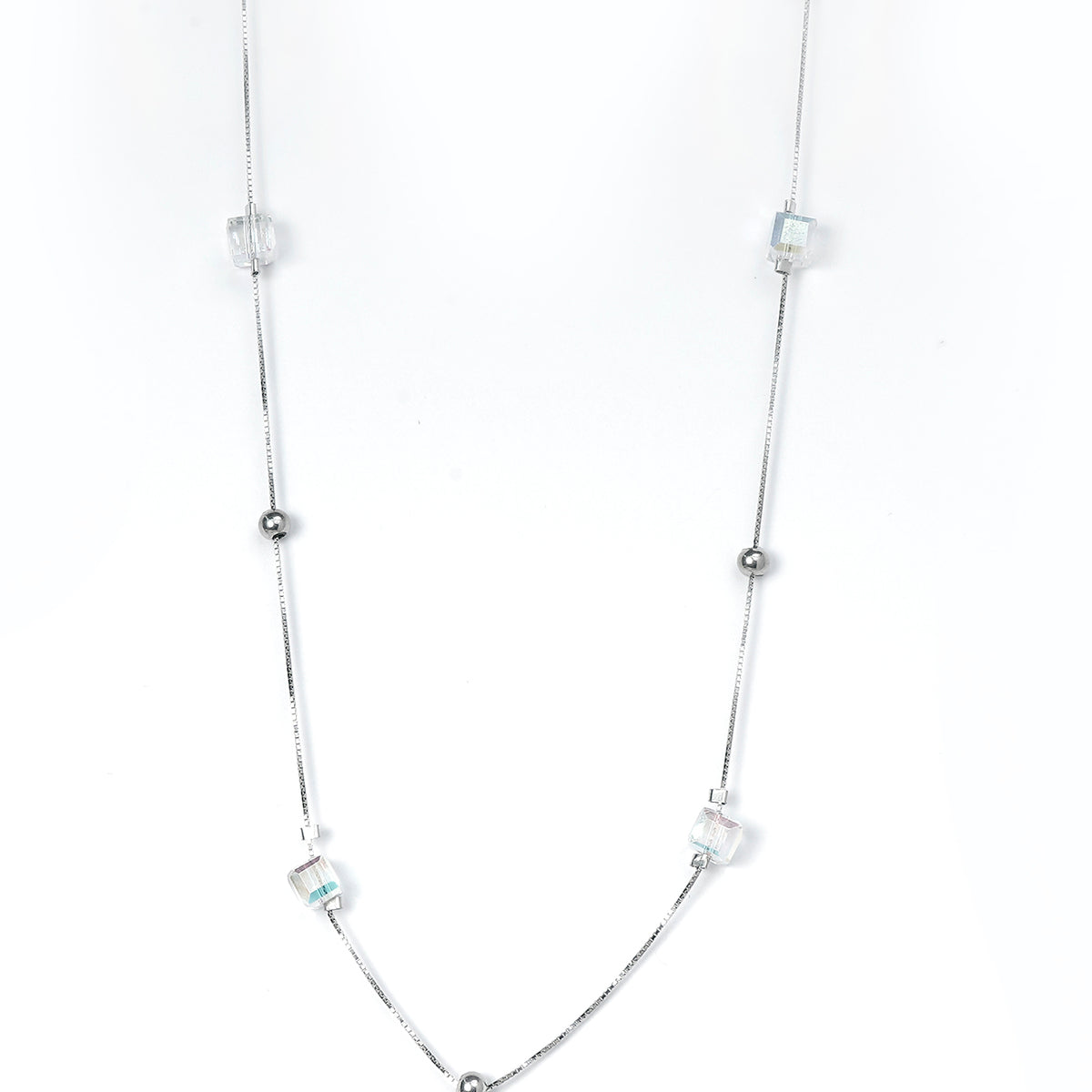 Delicate Silver Crystal Chain – Rajasi