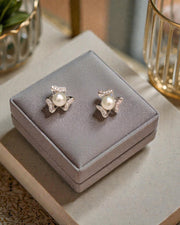 Classic Pearl Petal Stud Earrings – Silver Elegant Everyday Jewelry